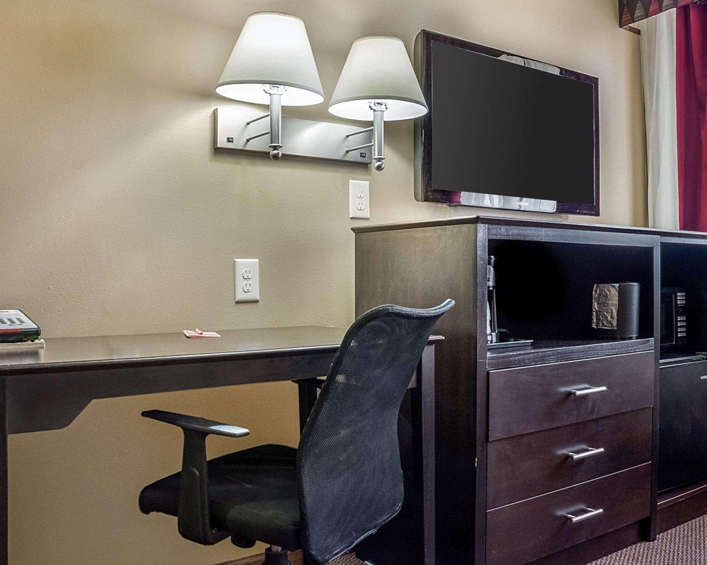 Econo Lodge Jamestown Εξωτερικό φωτογραφία