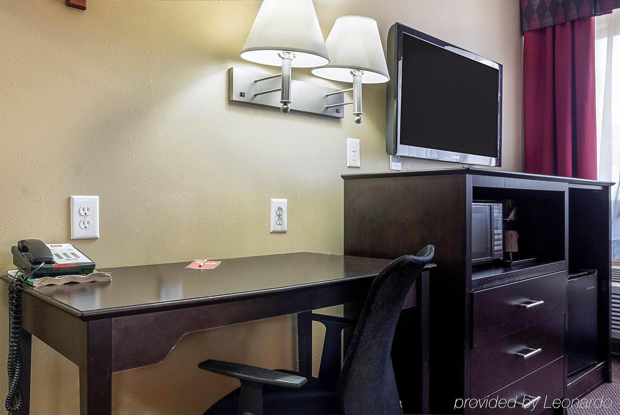 Econo Lodge Jamestown Εξωτερικό φωτογραφία